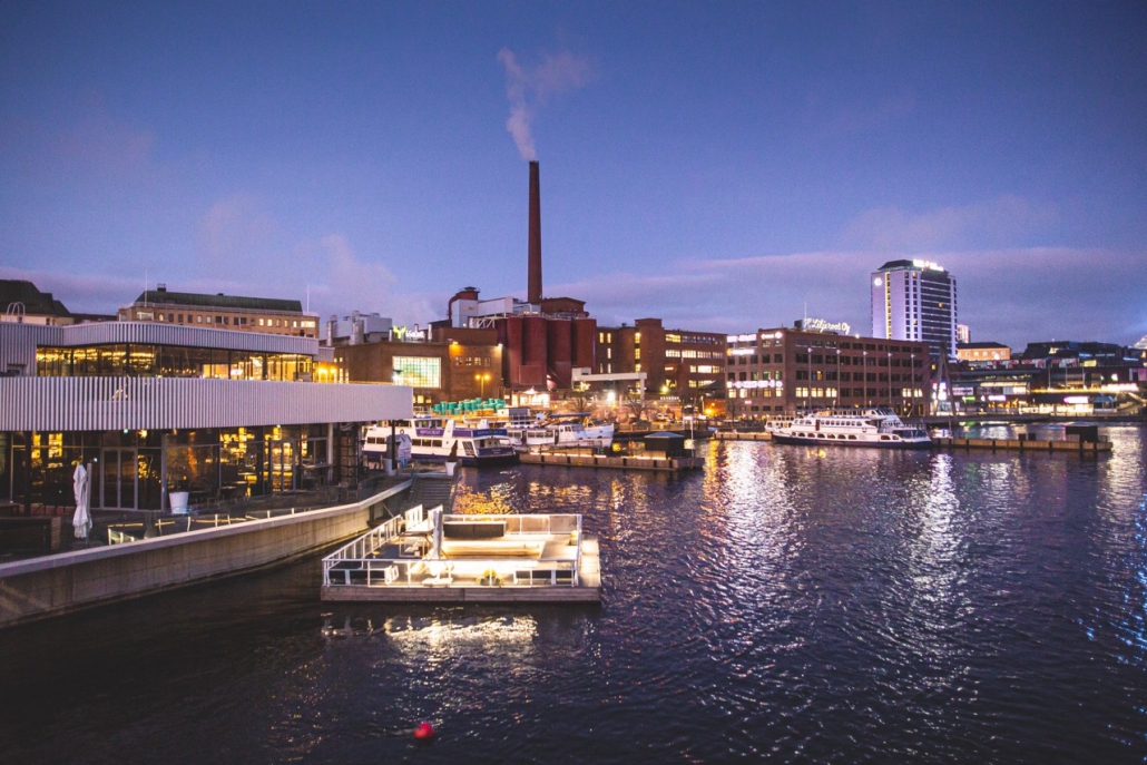 Sauna Restaurant Kuuma 01 Large